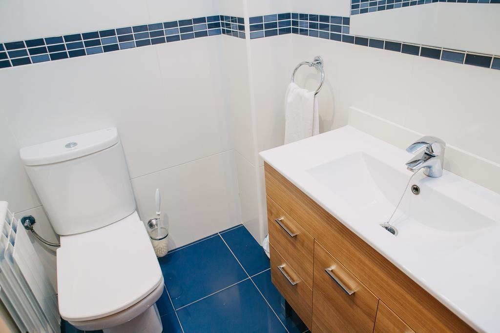 Apartamentos Navas Barcelona Luaran gambar
