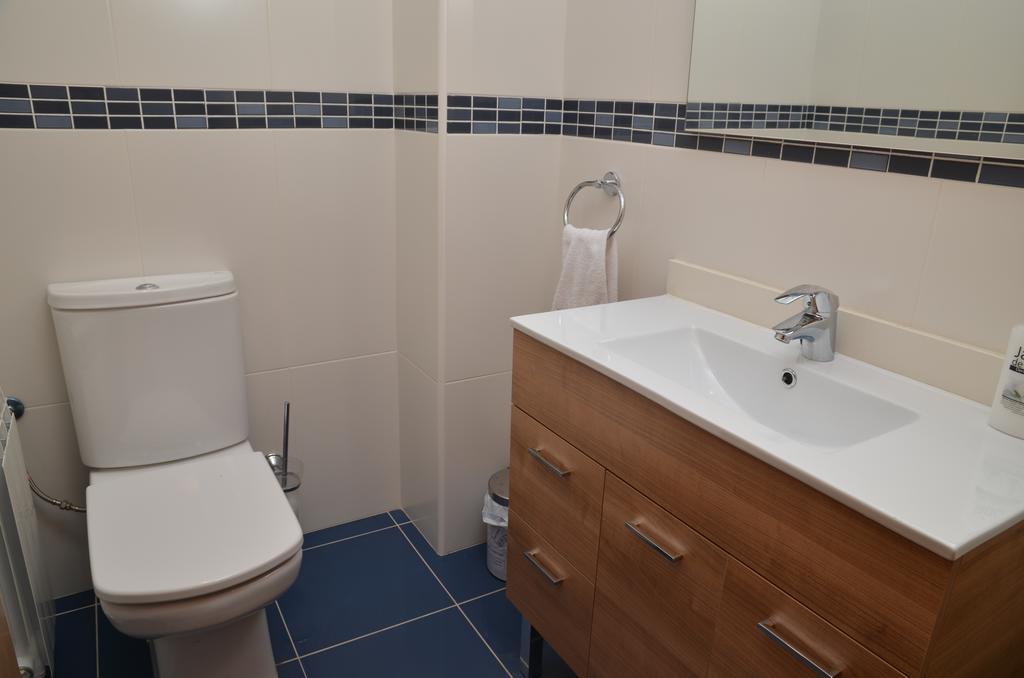 Apartamentos Navas Barcelona Luaran gambar