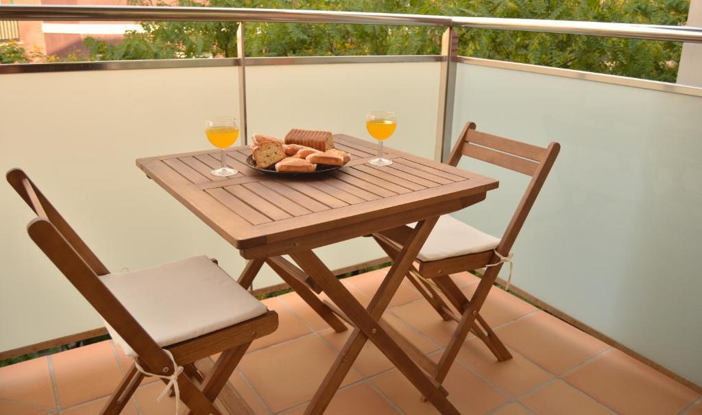 Apartamentos Navas Barcelona Bilik gambar
